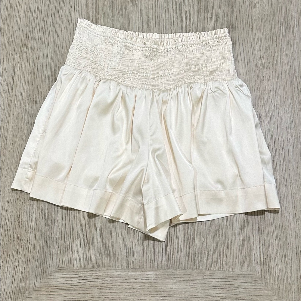 TCEC Cream High-Waist Smocked Lounge Shorts